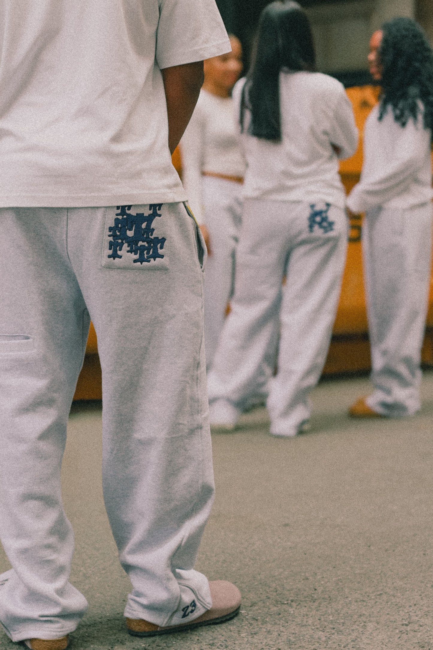 Tatakae Golden Stream sweats